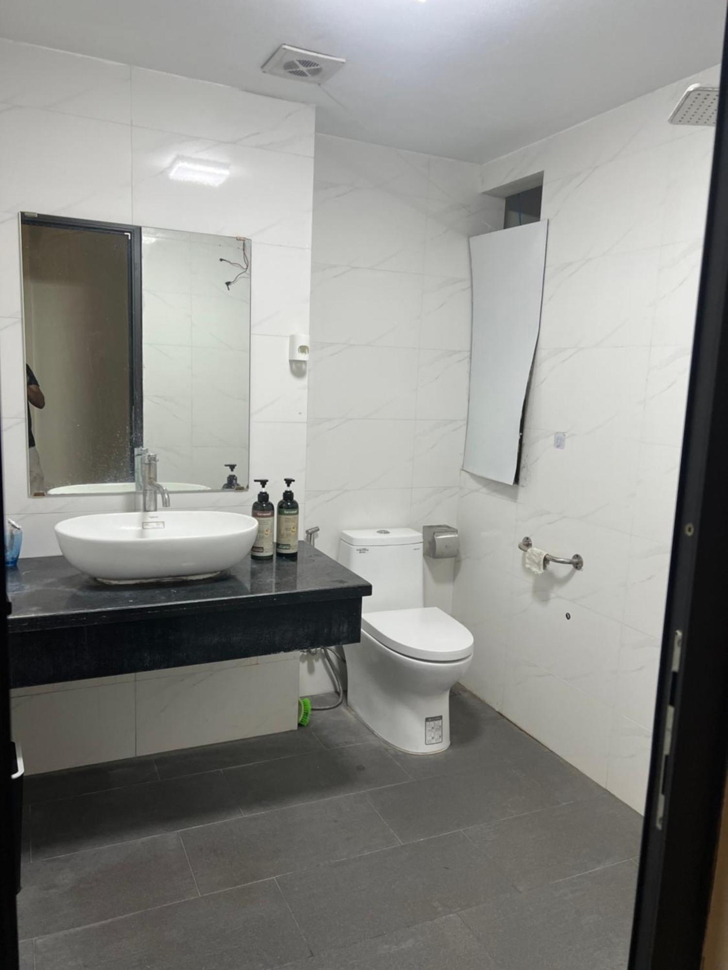 Venus Apartment Trung Phung Hanoi Exterior photo